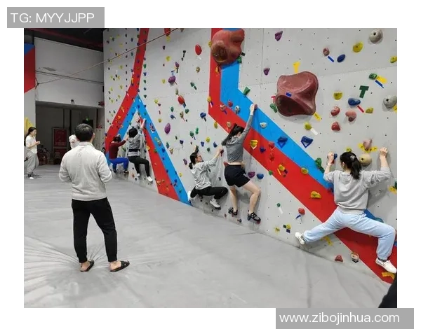 北京攀岩队的耐力训练与挑战探索之旅